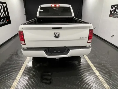 More photos of 2018 Ram 1500 Express at Hobart Auto Sales, IN