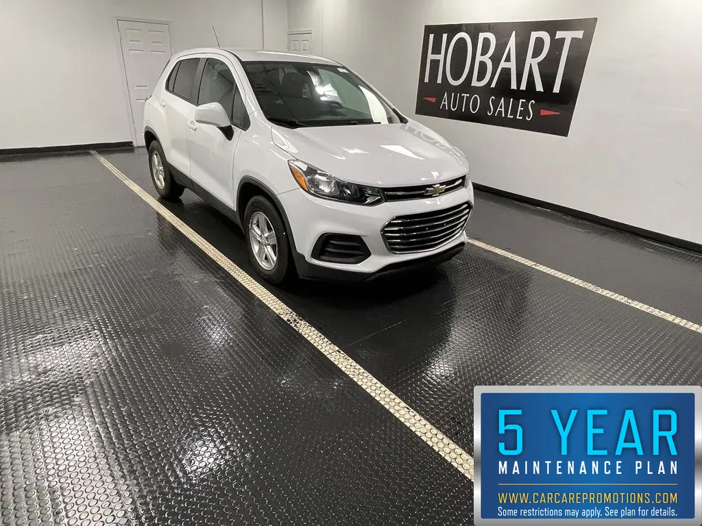 White 2019 Chevrolet Trax LS for sale in Hobart, IN