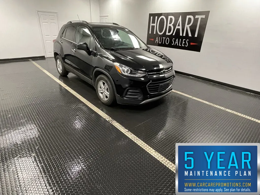 Black 2020 Chevrolet Trax LT for sale in Hobart, IN