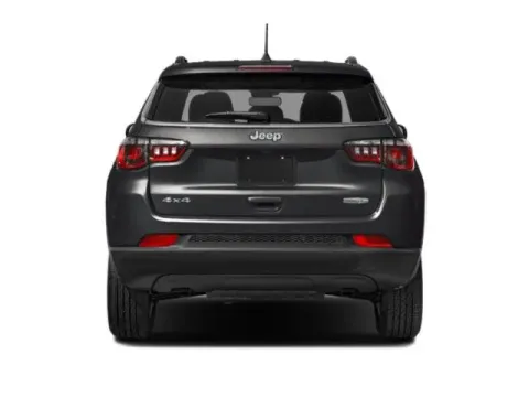 More photos of 2024 Jeep Compass Latitude at Hobart Auto Sales, IN