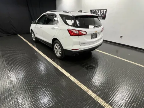 More photos of 2020 Chevrolet Equinox LT at Hobart Auto Sales, IN