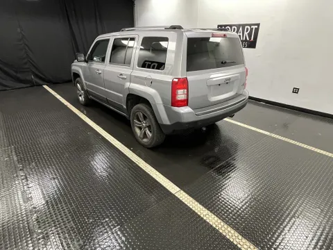 More photos of 2016 Jeep Patriot Sport SE at Hobart Auto Sales, IN