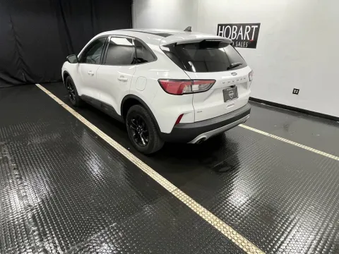 More photos of 2020 Ford Escape SE Sport Hybrid at Hobart Auto Sales, IN