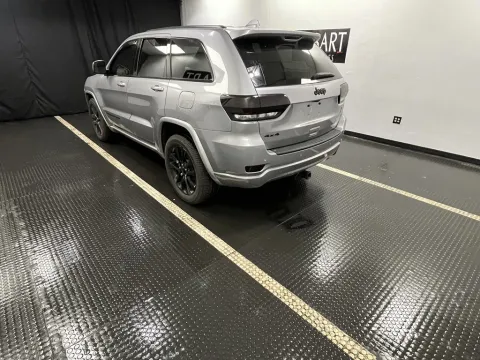 More photos of 2021 Jeep Grand Cherokee Laredo X at Hobart Auto Sales, IN