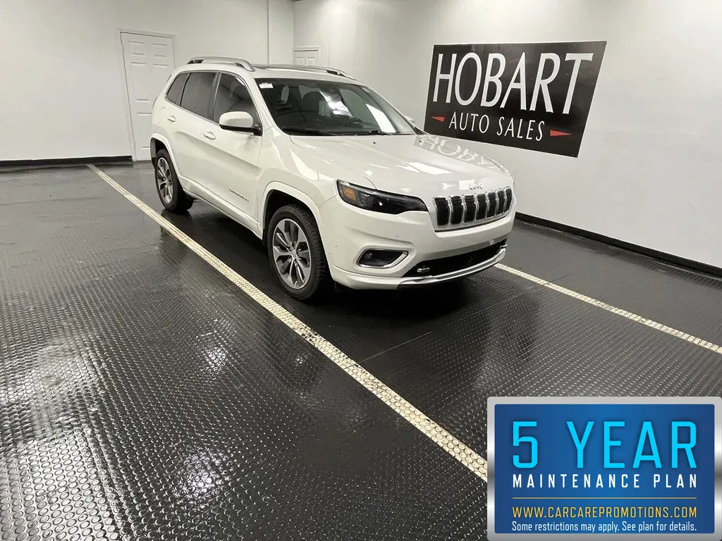White 2019 Jeep Cherokee Overland for sale in Hobart, IN