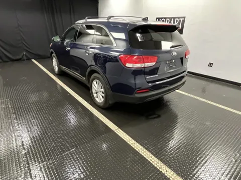 More photos of 2017 Kia Sorento LX at Hobart Auto Sales, IN
