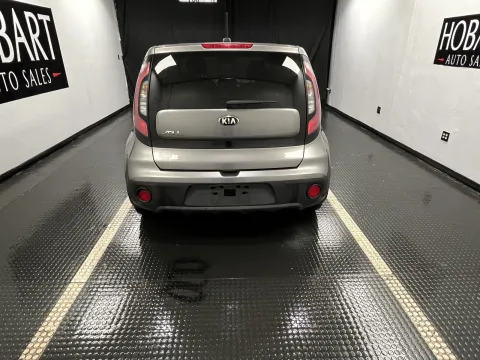 More photos of 2017 Kia Soul at Hobart Auto Sales, IN