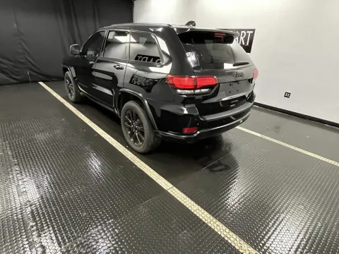 More photos of 2021 Jeep Grand Cherokee Laredo X at Hobart Auto Sales, IN