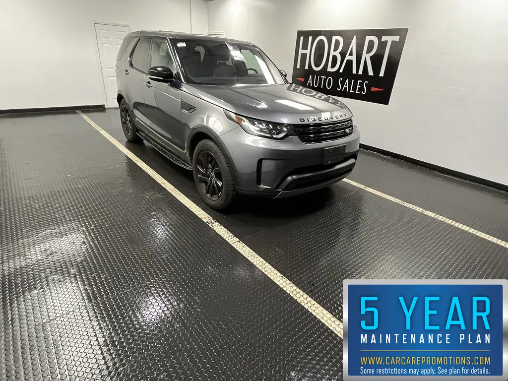 Gray 2018 Land Rover Discovery SE for sale in Hobart, IN