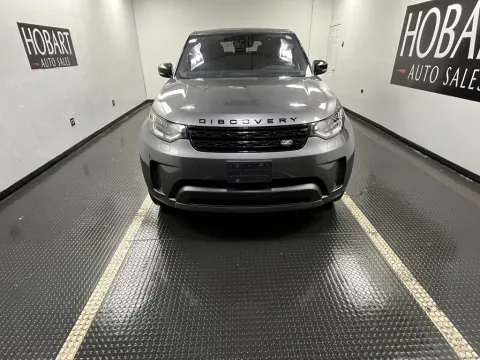 Photos of 2018 Land Rover Discovery SE for sale in Hobart, IN at Hobart Auto Sales