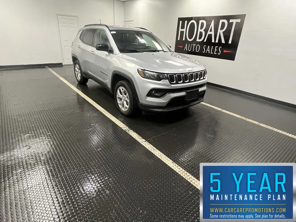 Silver 2024 Jeep Compass Latitude for sale in Hobart, IN