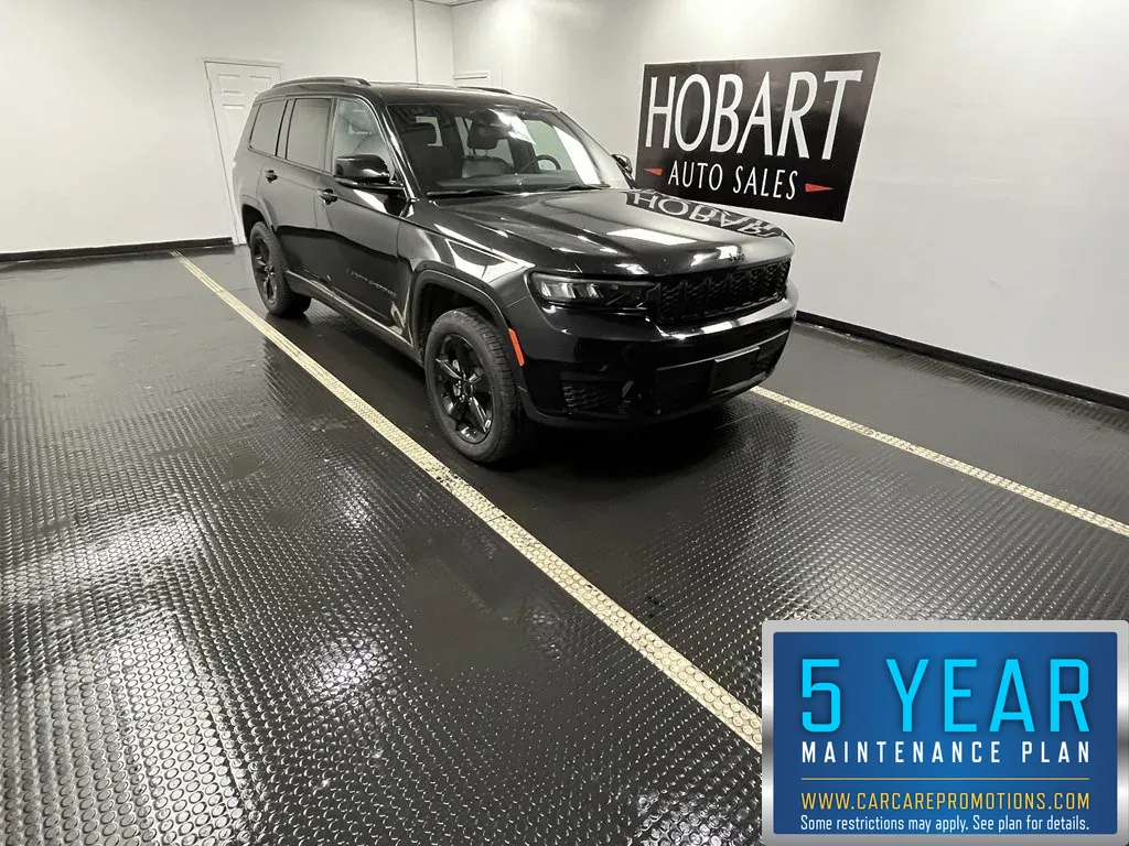 Black 2023 Jeep Grand Cherokee L for sale in Hobart, IN