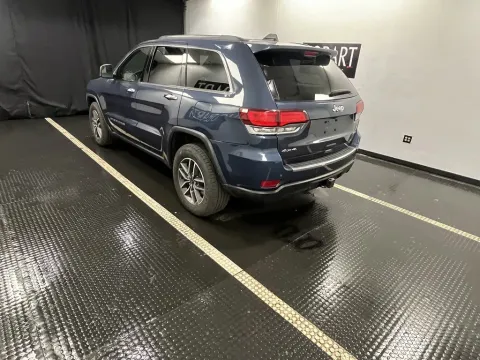 More photos of 2020 Jeep Grand Cherokee Limited at Hobart Auto Sales, IN