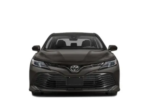 More photos of 2020 Toyota Camry LE at Hobart Auto Sales, IN