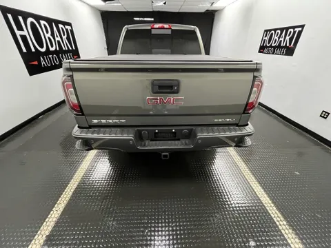 More photos of 2018 GMC Sierra 1500 Denali at Hobart Auto Sales, IN