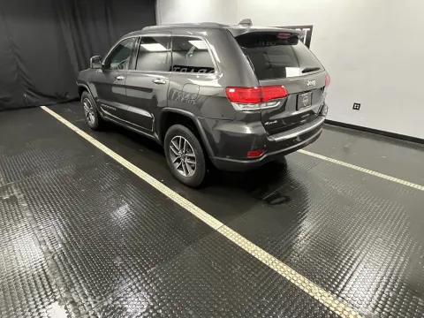 More photos of 2019 Jeep Grand Cherokee Limited at Hobart Auto Sales, IN