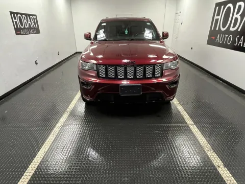 Photos of 2019 Jeep Grand Cherokee Altitude for sale in Hobart, IN at Hobart Auto Sales