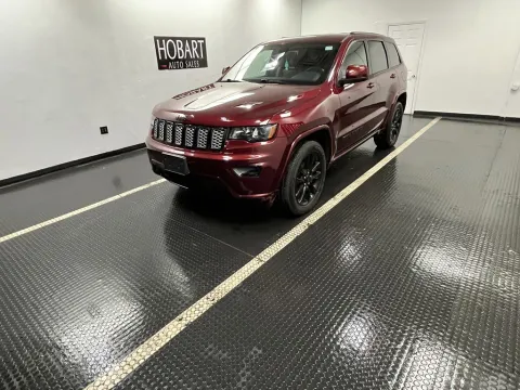 Another view of 2019 Jeep Grand Cherokee Altitude for sale in Hobart, IN at Hobart Auto Sales