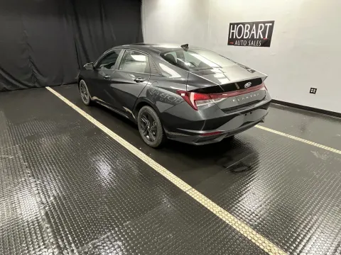 More photos of 2023 Hyundai Elantra SEL at Hobart Auto Sales, IN