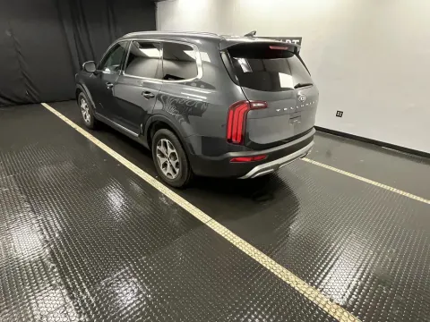 More photos of 2020 Kia Telluride EX at Hobart Auto Sales, IN