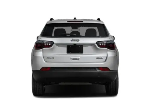 More photos of 2025 Jeep Compass Latitude at Hobart Auto Sales, IN