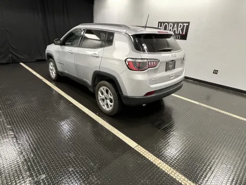 More photos of 2025 Jeep Compass Latitude at Hobart Auto Sales, IN