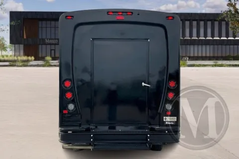 More photos of 2021 Freightliner Sprinter at Master's Transportation - Springfield, MO