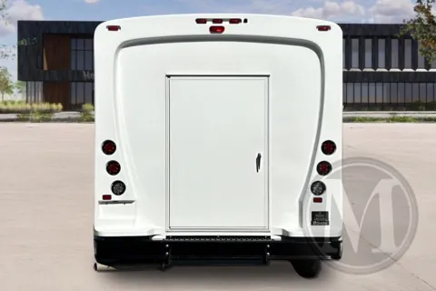 More photos of 2023 Ford E450 at Master's Transportation - Springfield, MO