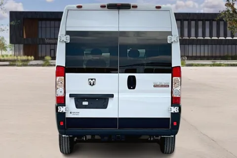 More photos of 2022 Dodge PROMASTER 2500 at Master's Transportation - Springfield, MO