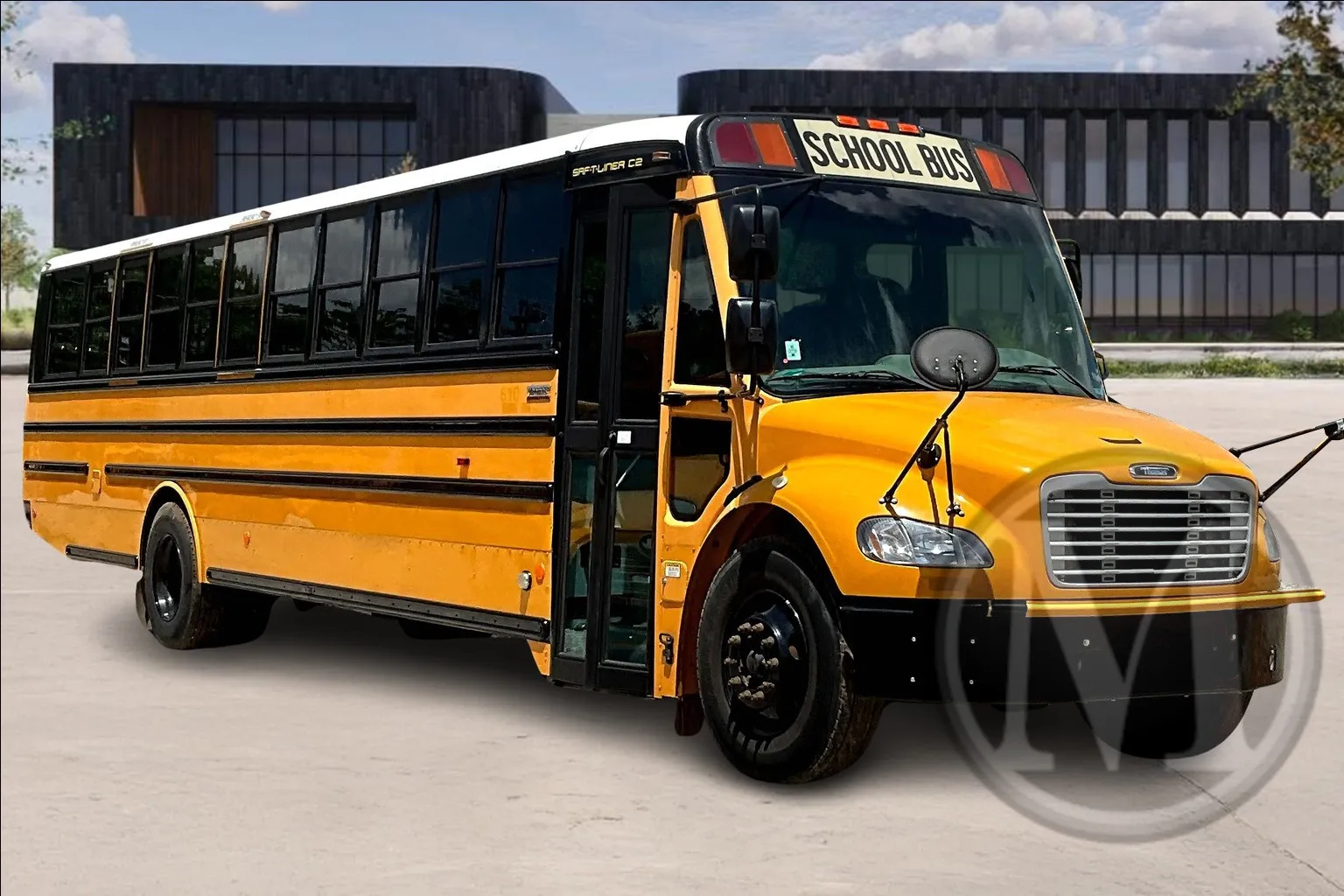 Yellow 2016 Freightliner SAFTLINER for sale in Ozark, MO