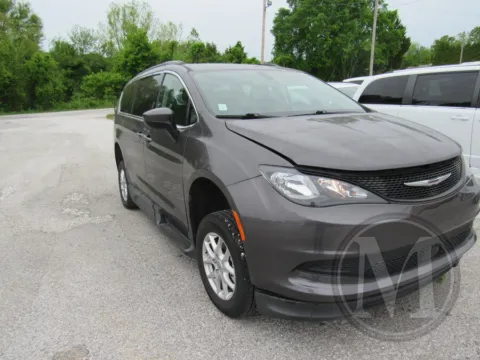 Gray 2021 Chrysler VOYAGER LXi for sale in Ozark, MO