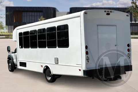 More photos of 2014 Ford F550 at Master's Transportation - Springfield, MO