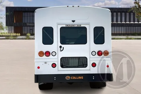 More photos of 2025 Chevrolet 3500 at Master's Transportation - Springfield, MO