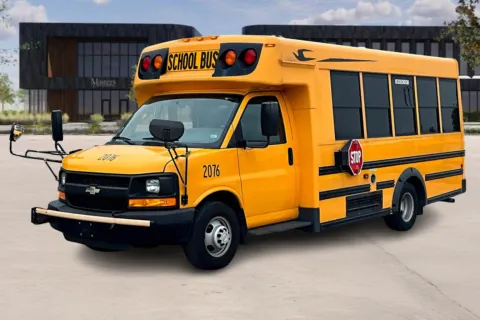 Another view of 2016 Chevrolet 3500 for sale in Ozark, MO at Master's Transportation - Springfield