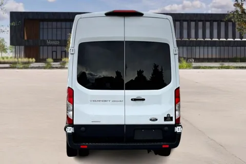 More photos of 2022 Ford Transit 350 HD at Master's Transportation - Springfield, MO