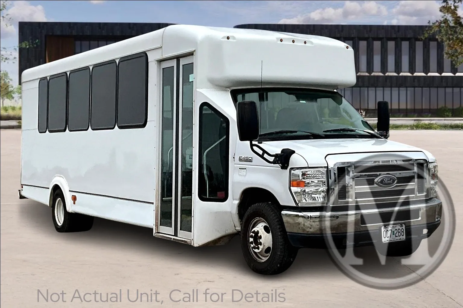 2017 Ford E450 for sale in Ozark, MO