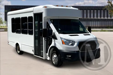 White 2022 Ford Transit 350 HD for sale in Ozark, MO