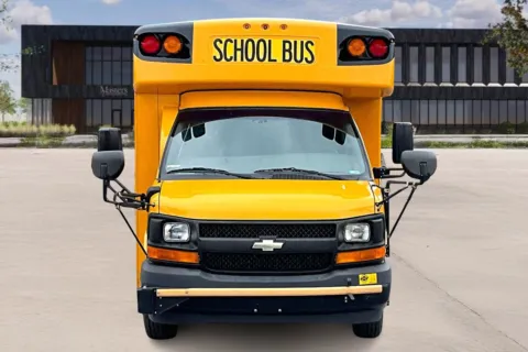 Photos of 2017 Chevrolet EXPRESS for sale in Ozark, MO at Master's Transportation - Springfield