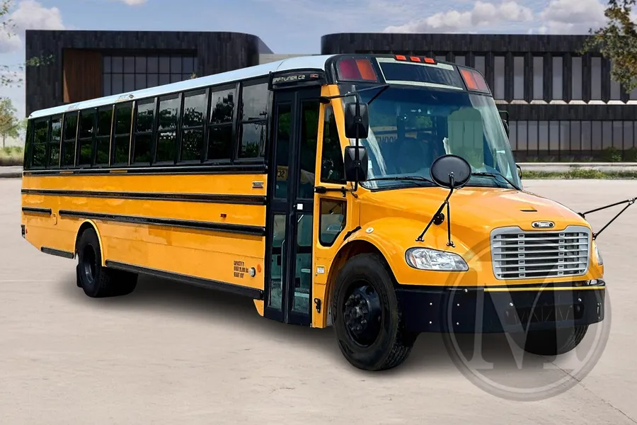 Yellow 2015 Thomas C2 for sale in Ozark, MO