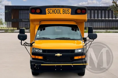 Photos of 2025 Collins DE516WR for sale in Ozark, MO at Master's Transportation - Springfield