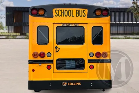 More photos of 2025 Collins DE516WR at Master's Transportation - Springfield, MO