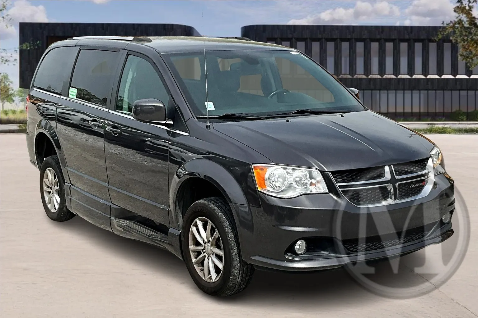 Gray 2020 Dodge GRAND CARAVAN for sale in Ozark, MO