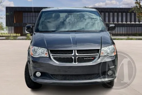 Photos of 2019 Dodge Grand Caravan for sale in Ozark, MO at Master's Transportation - Springfield