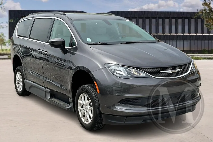 Gray 2021 Chrysler VOYAGER for sale in Ozark, MO
