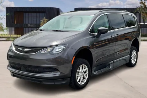 Another view of 2021 Chrysler VOYAGER for sale in Ozark, MO at Master's Transportation - Springfield