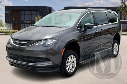 Another view of 2021 Chrysler VOYAGER for sale in Ozark, MO at Master's Transportation - Springfield