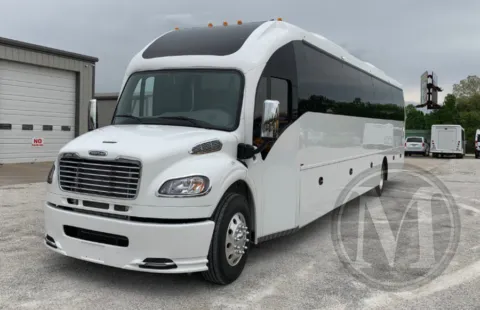 More photos of 2025 Executive Coach Super Coach XL at Master's Transportation - Springfield, MO