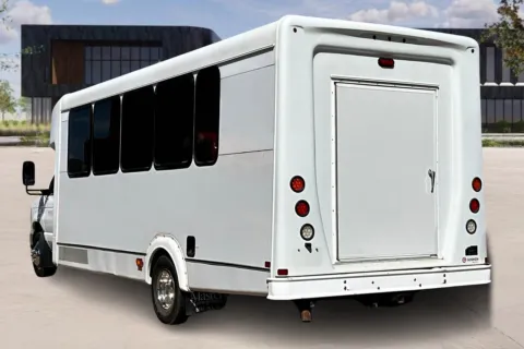 More photos of 2019 Ford E450 E-450 SD at Master's Transportation - Denver, CO