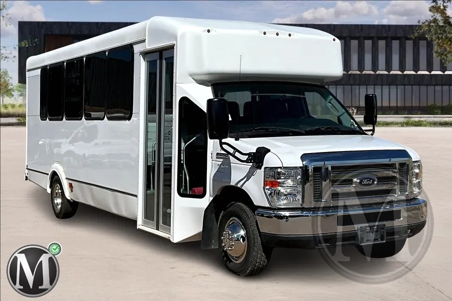 2019 Ford E-Series Cutaway Base