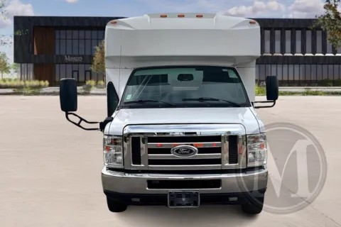 Photos of 2019 Ford E350 for sale in Denver, CO at Master's Transportation - Denver